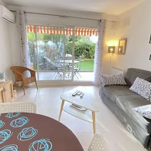 Rabiac - Charming 1 Bedroom With Private Garden Appartement Antibes